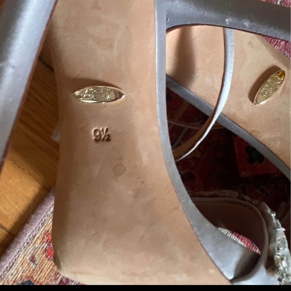 Badgley Mischka Selena Heels - Picture 4 of 7